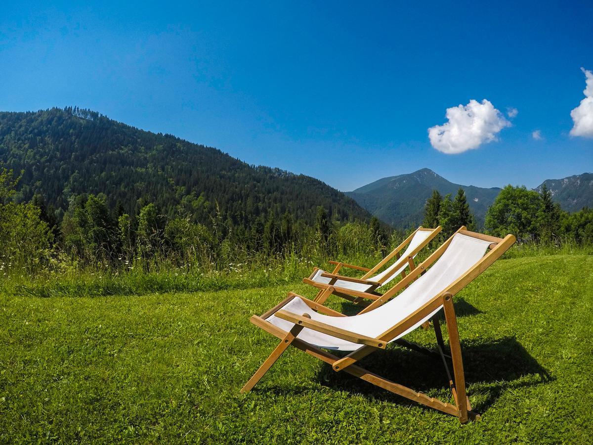 Karami Mountainhouse Bed & Breakfast Trzic Exterior photo